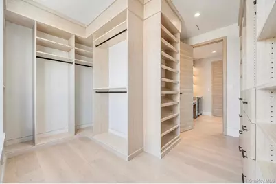 2017 Ladenburg Drive, Westbury, NY 11590 - Photo 33