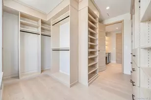 2017 Ladenburg Dr, Westbury, NY 11590 - Photo 33