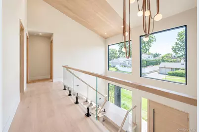 2017 Ladenburg Drive, Westbury, NY 11590 - Photo 37