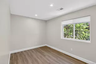 62 Manor Pl, Kingston, NY 12401 - Photo 17