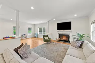 39 E Hill Rd, Cortlandt Manor, NY 10567 - Photo 7