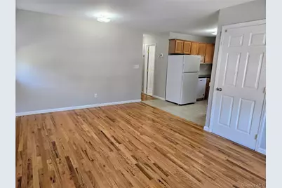 56 Linwood Road N #2nd Fl, Port Washington, NY 11050 - Photo 3