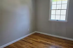 56 Linwood Rd N, Port Washington, NY 11050 - Photo 7