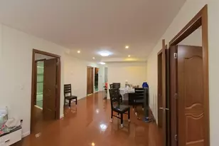 144-69 Barclay Ave, Flushing, NY 11355 - Photo 5