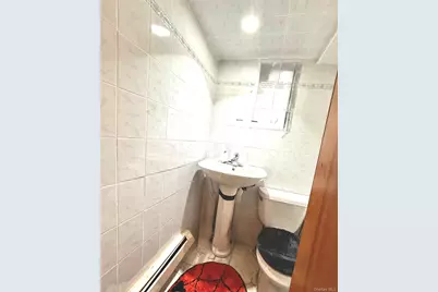 2719 Hering Avenue, Bronx, NY 10469 - Photo 11