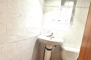 2719 Hering Ave, Bronx, NY 10469 - Photo 11