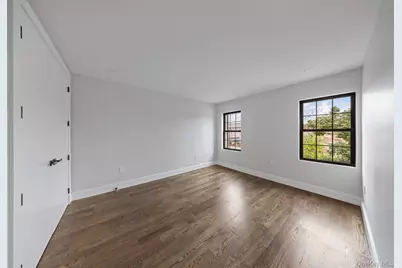 114-11 202nd Street, Saint Albans, NY 11412 - Photo 9