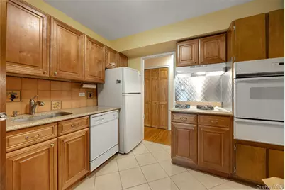 34-43 60th Street #2F, Woodside, NY 11377 - Photo 11