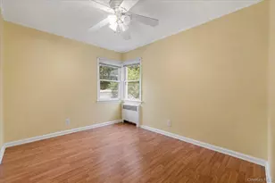14 Po Ln, Hicksville, NY 11801 - Photo 21