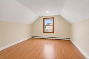 14 Po Ln, Hicksville, NY 11801 - Photo 25