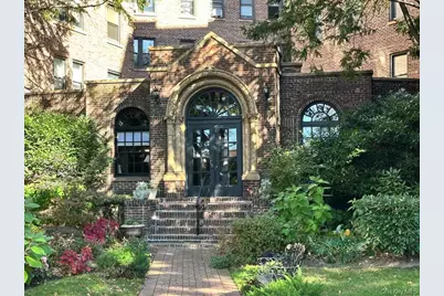 8 Barstow Road #6K, Great Neck, NY 11021 - Photo 5