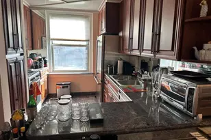 8 Barstow Rd, Great Neck, NY 11021 - Photo 13