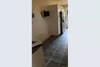 32-40 92nd Street #B409, East Elmhurst, NY 11369 - Photo 5