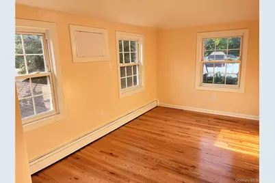 130-42 Vanwyck Exp, Ozone Park, NY 11420 - Photo 11
