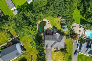 1010 Pine View, New Windsor, NY 12553 - Photo 5