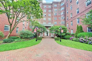 76-36 113th St, Forest Hills, NY 11375 - Photo 43