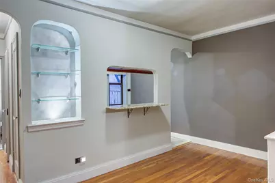 69-10 Yellowstone Boulevard #207, Forest Hills, NY 11375 - Photo 17