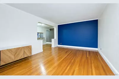 69-10 Yellowstone Boulevard #207, Forest Hills, NY 11375 - Photo 21