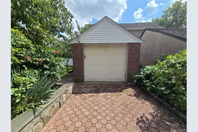 190 Bryant Avenue, Floral Park, NY 11001 - Photo 11