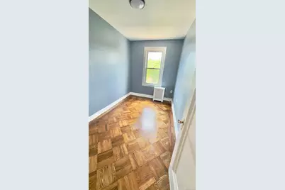 [Address not provided], Sunnyside, NY 11104 - Photo 9