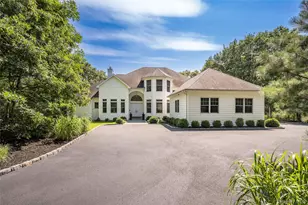 78 Channing Cross, Hampton Bays, NY 11946 - Photo 21