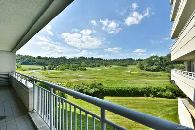 100 Harbor View Drive #117, Port Washington, NY 11050 - Photo 17