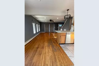 11 Ida Avenue, Hicksville, NY 11801 - Photo 3