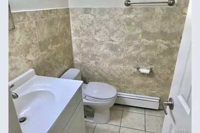41-22 40th Street #3FL, Sunnyside, NY 11104 - Photo 15