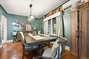 227 Sycamore St, West Hempstead, NY 11552 - Photo 9