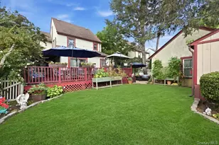 227 Sycamore St, West Hempstead, NY 11552 - Photo 27