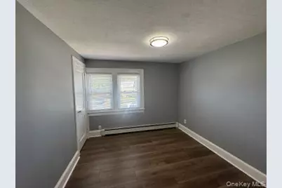 96 W 21st Street #2nd Floor, Huntington Station, NY 11746 - Photo 7