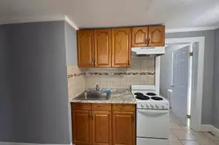 96 W 21st St, Huntington Station, NY 11746 - Photo 3