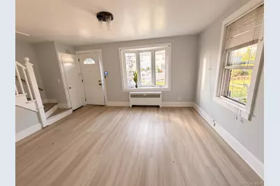 228 Roberts Avenue, Yonkers, NY 10703 - Photo 3