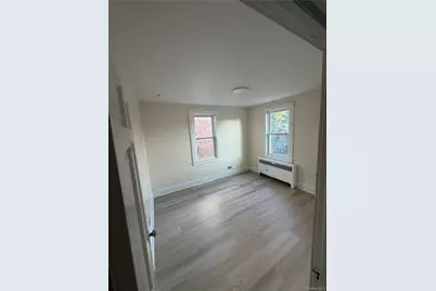 228 Roberts Avenue, Yonkers, NY 10703 - Photo 5