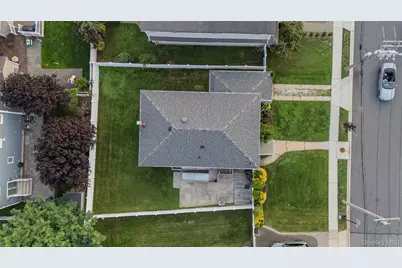 2470 Horace Court, Bellmore, NY 11710 - Photo 35