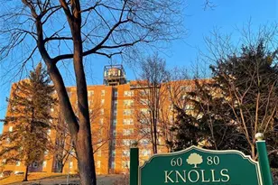 80 Knolls Crescent, Bronx, NY 10463 - Photo 29