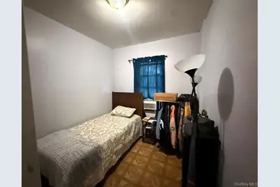 9214 168th Place, Jamaica, NY 11433 - Photo 13