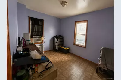 9214 168th Place, Jamaica, NY 11433 - Photo 15