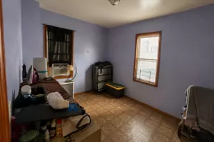 92-14 168th Pl, Jamaica, NY 11433 - Photo 15