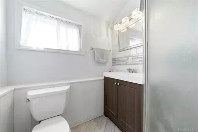 245 Seaford Avenue, Massapequa, NY 11758 - Photo 25
