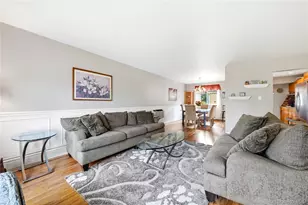 245 Seaford Ave, Massapequa, NY 11758 - Photo 9