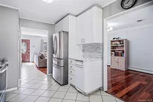 15 Parkwood Dr, Mastic Beach, NY 11951 - Photo 17