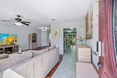 15 Parkwood Drive, Mastic Beach, NY 11951 - Photo 9
