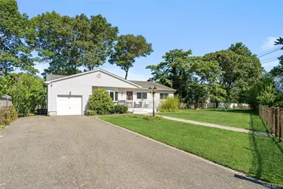 15 Parkwood Drive, Mastic Beach, NY 11951 - Photo 37