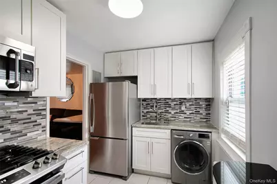 540 Tuckahoe Road #5A, Yonkers, NY 10710 - Photo 1