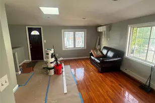 [Address not provided], Jamaica, NY 11433 - Photo 3