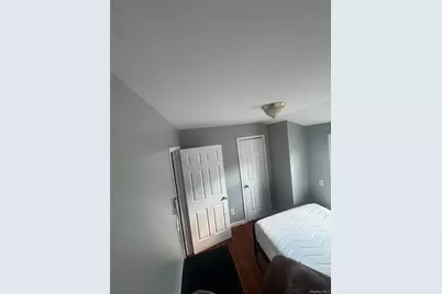 [Address not provided], Jamaica, NY 11433 - Photo 5