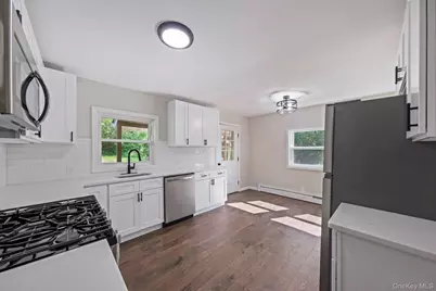 15 Crestwood Trail, Monroe, NY 10950 - Photo 3