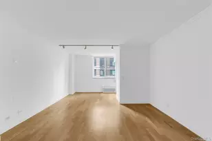 345 E 93rd St, New York, NY 10128 - Photo 7