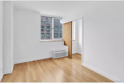 345 E 93rd Street #4K, New York, NY 10128 - Photo 9